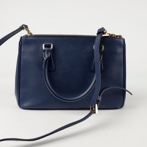 Galleria Small Tote Shoulder Bag - Picture 4 of 9